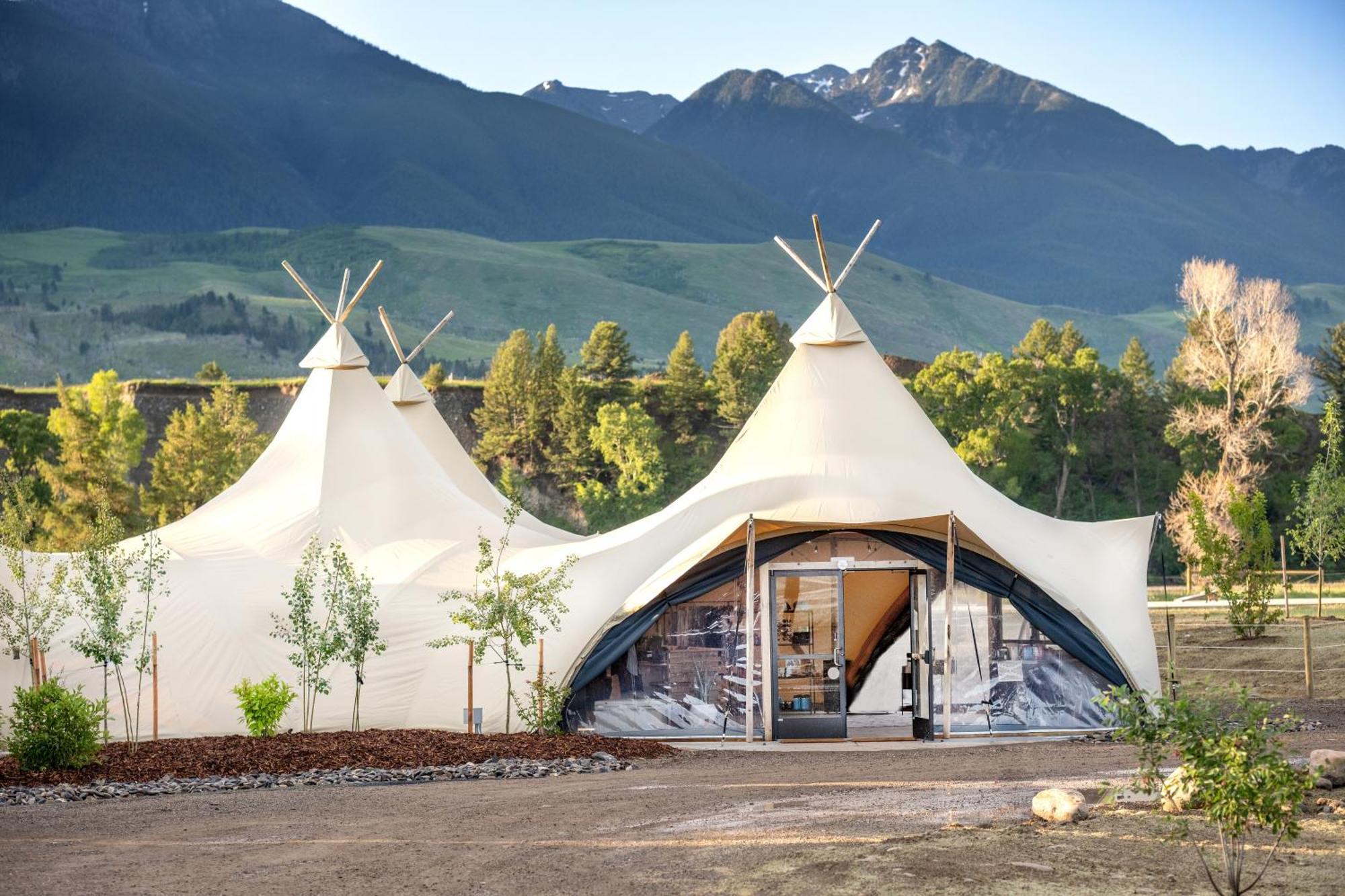 Under Canvas North Yellowstone - Paradise Valley Ливингстон Экстерьер фото